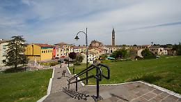 Campo sportivo di via dei Pini: al via il progetto di nuova illuminazione