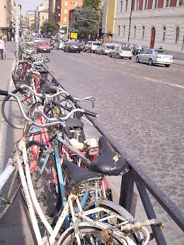 Furti di biciclette a Padova: un fenomeno in crescita che scoraggia la mobilità sostenibile