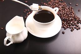 Conegliano: la mostra "…Caffè?!?" esplora il mondo del caffè attraverso l'arte fotografica