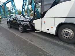  Venezia, incidente sul Ponte della Vittoria: nessun ferito nella collisione tra Bus e SUV
