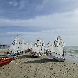La prima Dolphin Cup Barricata: giovani velisti in gara a Porto Tolle