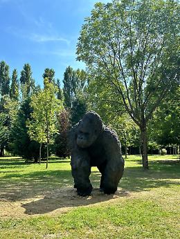 Mestre, Il "Gorilla" di Davide Rivalta entra nel Parco Internazionale di Scultura di Banca Ifis