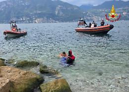 Brenzone: pescatore annega mentre recupera la lenza