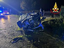 Notte tragica nel Veneziano: due giovani vite spezzate in incidenti stradali