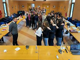 Creative Arts Therapies: un nuovo master a Padova per affrontare la sofferenza con strumenti creativi