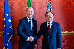 Zaia accoglie l'ambasciatore cinese a Palazzo Balbi