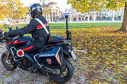 Controlli intensificati a Padova: denunciato un uomo trovato con un coltello