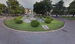 Verona, Piazza Brà, corsa contro il tempo per salvare il cedro secolare