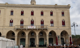 Cerimonia di premiazione al Teatro "Tullio Serafin": riconoscimenti agli studenti di Cavarzere e Cona