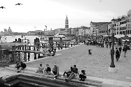 Venezia accoglie il Ponte di Ognissanti: presenze da record e fascino senza tempo