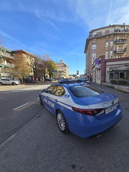 Furti nei negozi di Treviso: due denunce della Polizia di Stato