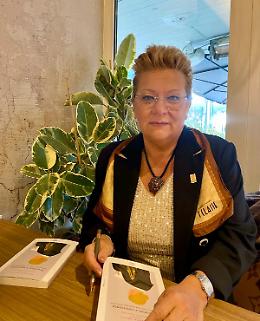 Roberta Nesto presenta il suo libro a Quinto di Treviso: un viaggio tra cuore e testa per superare le difficoltà relazionali