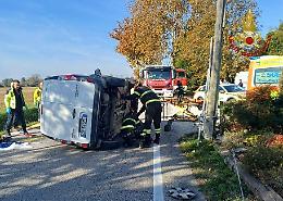 Ribaltamento di un furgone a San Biagio di Callalta: ferito il conducente