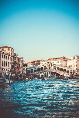 Venezia tra le città più difficili per acquistare casa: l’acquisto pesa il 39% del reddito