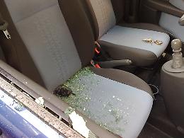 Vandali in azione a Cavarzere: auto danneggiate e cittadini in allerta