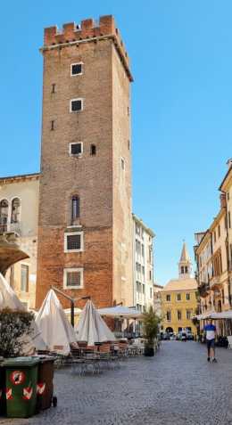 "Unico" a Vicenza: il mercatino dell'artigianato creativo e sostenibile