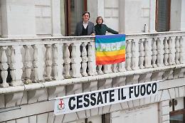 Palazzo Moroni: un messaggio di pace per tutto il mondo, dall'Ucraina a Gaza