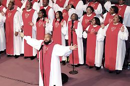La magia del Gospel avvolge il Teatro Mario del Monaco per il tradizionale concerto di Natale