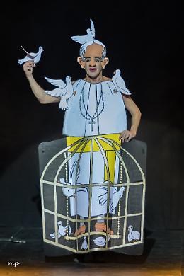 Capodanno al teatro Corso di Mestre con Ennio Marchetto e il suo “The living paper cartoon”