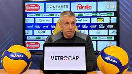Sfida a Cisterna per Rana Verona: le strategie di Coach Stoytchev alla vigilia di una grande sfida