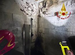 Capodanno, oltre 100 interventi dei vigili del fuoco in Veneto, incendio di una stanza di hotel e di un’altana a Venezia