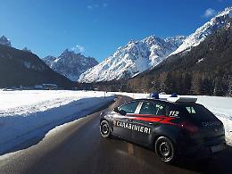 Fermati con coltelli a serramanico a Bolzano: denunciati due giovani veneti