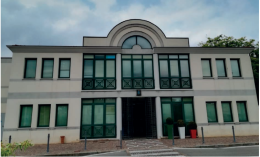 Approvazione del bilancio di previsione  2025-2027 con modifiche fiscali e piani di investimento per infrastrutture e servizi 