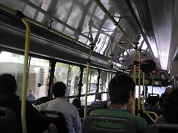 Aggressione a Venezia: quattro denunciati per l'attacco a un autista di bus