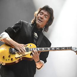 Steve Hackett a Vicenza: un concerto memorabile per i fan dei Genesis