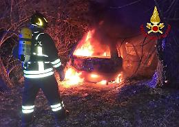 In fiamme due auto a Trevignano e Castello di Godego

