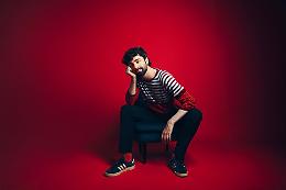 Daniele Gattano in scena al Teatro Toniolo con "Perestrojka e Pancake"