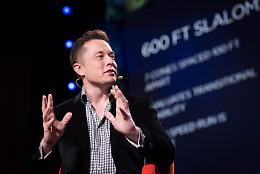 Post ironico su Elon Musk scatena la polemica: Anpi critica, Avis Veneto si scusa