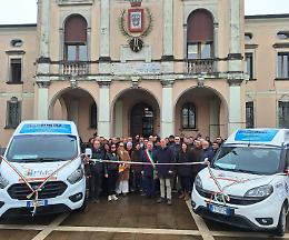 Mira. Donati due nuovi mezzi per il trasporto dei disabili 