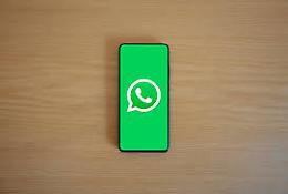 WhatsApp e la terza spunta blu: innovazione o minaccia alla privacy?