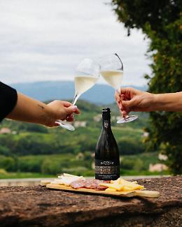 Godega di Sant'Urbano: il convegno vitivinicolo che guarda al futuro del Prosecco

