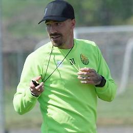 Fabrizio Cacciatore sollevato dall'incarico di allenatore del Treviso FBC