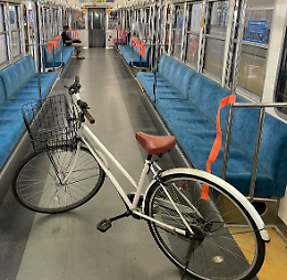 Padova, Lorenzoni propone bici gratis sui treni regionali per combattere l'inquinamento