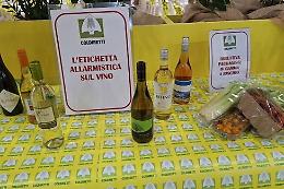 Coldiretti Padova contro le etichette allarmistiche sul vino: "Pronti a scendere in piazza"