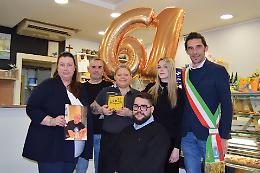 Sei decenni anni di delizie: la pasticceria Moderna di Vigonovo spegne 61 candeline