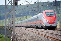 Nuovi treni per il Veneto: cinque unità ibride ed elettriche per il trasporto ferroviario regionale