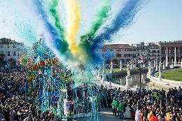 Carnevale a Padova: partecipazione record in Prato della Valle