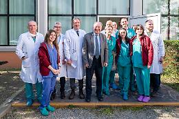 Innovazione rivoluzionaria: primo intervento mondiale per l'endocardite infettiva su pazienti non operabili eseguito a cuore battente a Padova