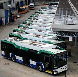 Venezia, problemi tecnici per gli autobus elettrici: Atvo annuncia la sospensione temporanea 


