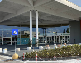  Incendio al parcheggio del megastore a San Giorgio delle Pertiche: nessun ferito