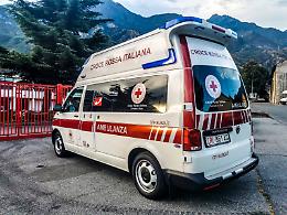 Dolcé: incidente frontale sulla SS12: donna di 59 anni gravemente ferita