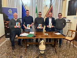 LA GRANFONDO DEL PO ATTRAVERSA IL POLESINE

