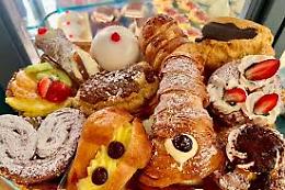 Un angolo di Napoli a Treviso: la Pasticceria Savoia festeggia trent’anni di attività
