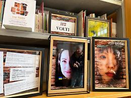 Un'istallazione contro la violenza: alla biblioteca Centro Donna apre la mostra "112 volti"