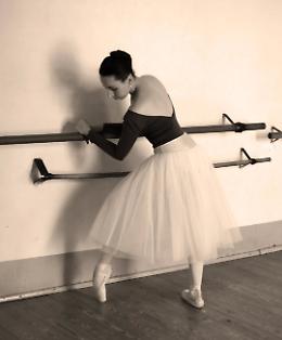 Iguacel Sànchez: Dalla Spagna alla Romania. La ballerina poliglotta che ama la cultura.