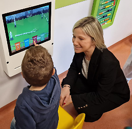 Ospedale di Treviso, inaugurata la prima sala giochi interattiva per bambini